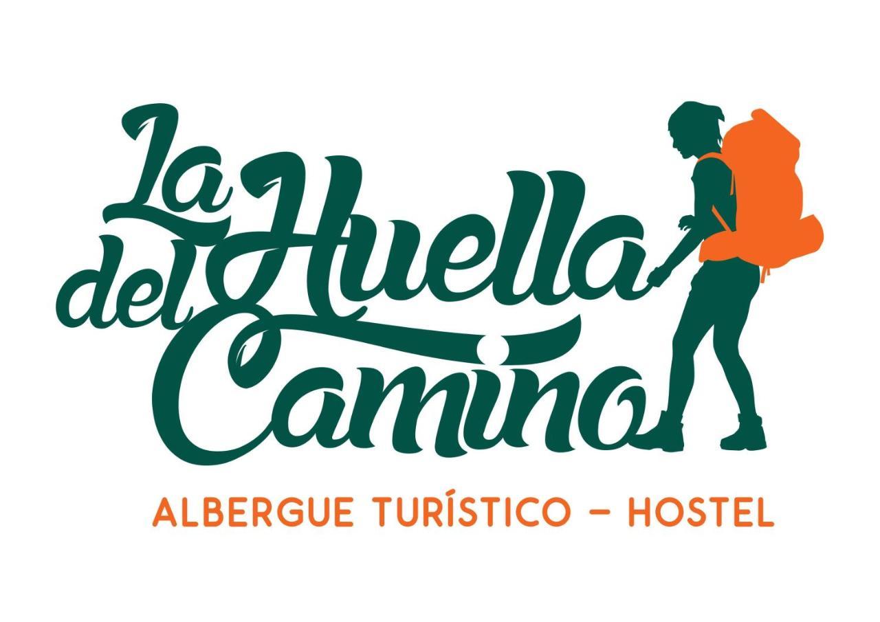 Albergue De Peregrinos "La Huella Del Camino" Комильяс Экстерьер фото